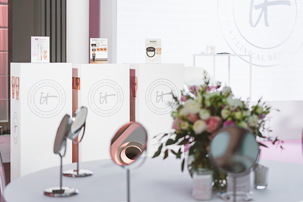 IT Cosmetics